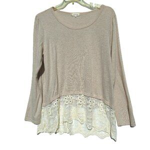 Lili's Loft Beige Lace Trimmed Hi/Lo Shirt XL